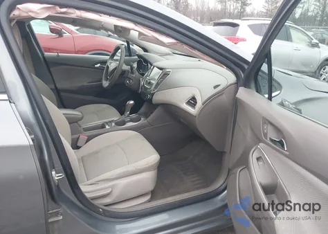 2018 Chevrolet Cruze Lt Auto z USA, uszkodzony, nr VIN 1G1BE5SM2J7236612